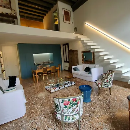 Palazzo Grandiben Deluxe House Апартаменты